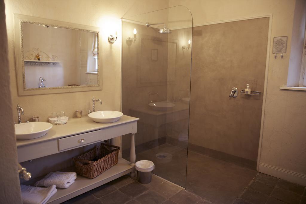 Bed and Breakfast Les Volets Bleus Arcangues Pokoj fotografie